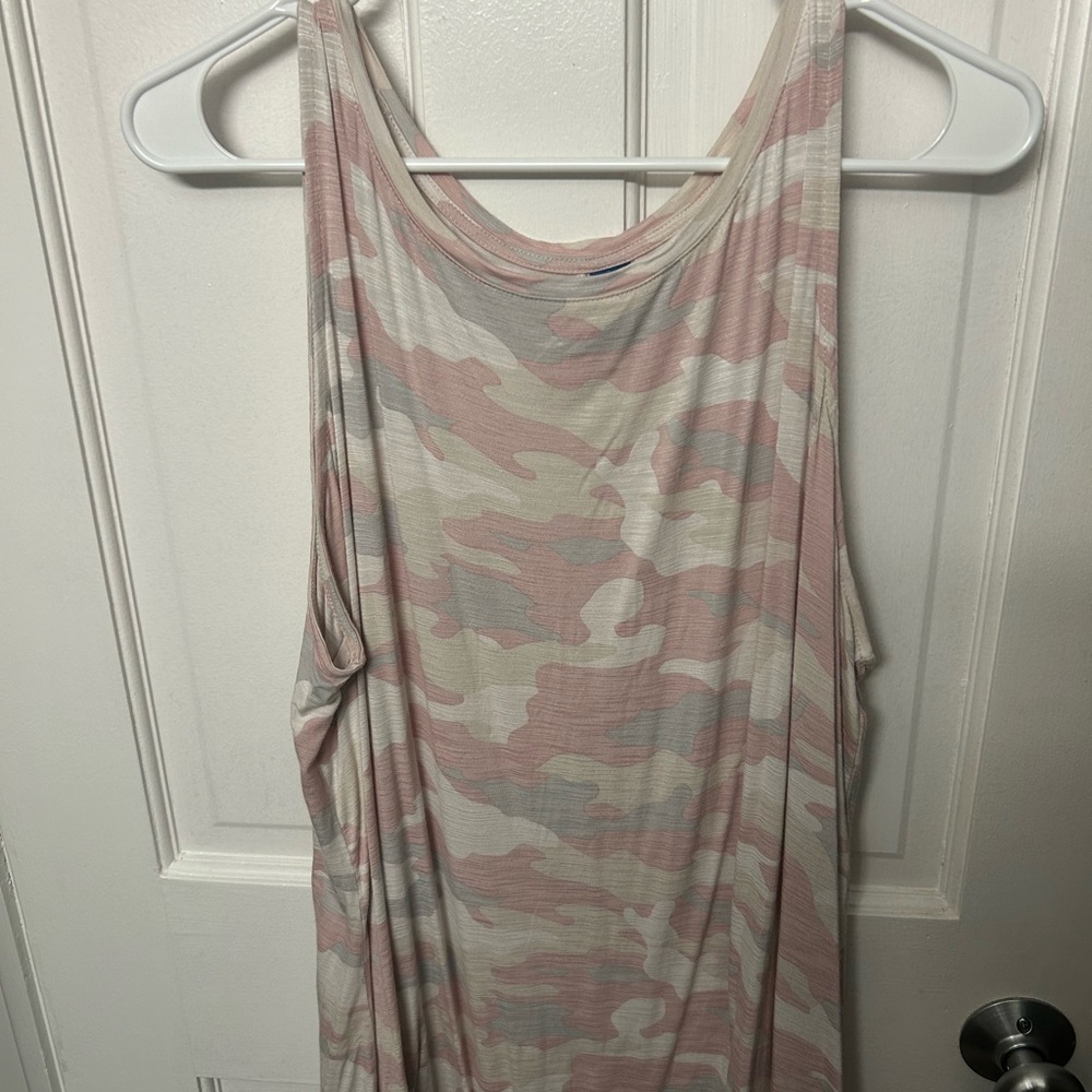 Old Navy Pink and Cream Camouflage Tank Top